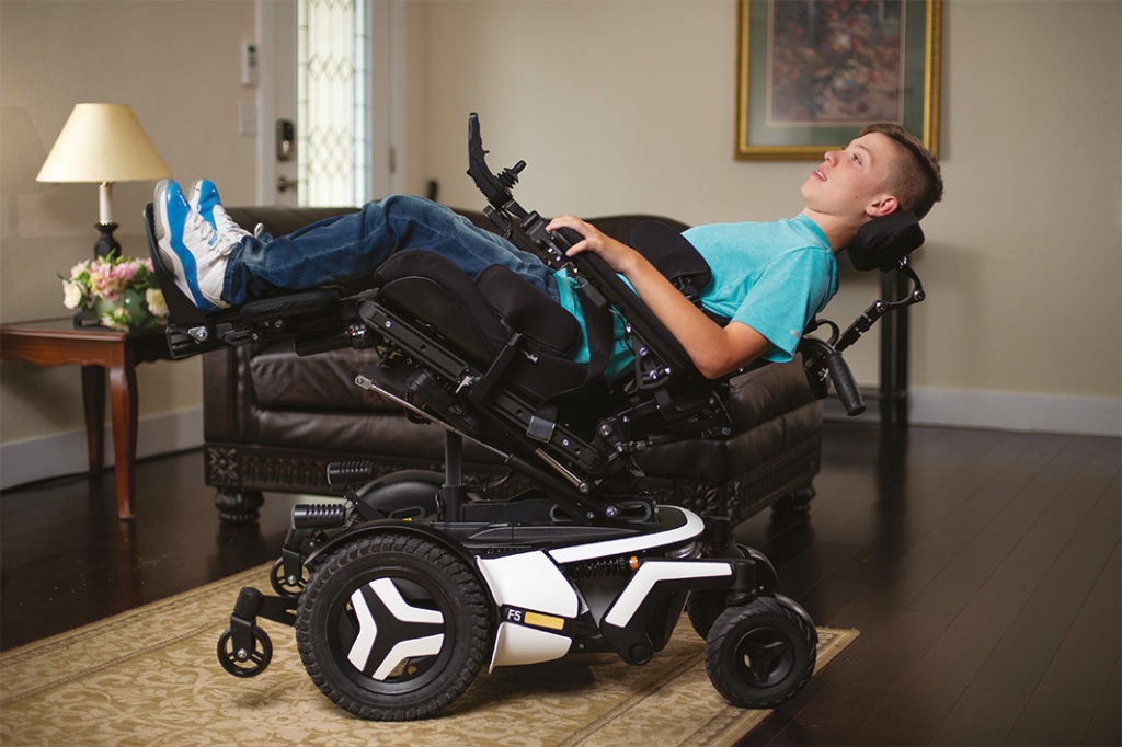 F5 Corpus VS_boy_recline_indoor_WEB F5 Corpus VS_boy_recline_indoor_WEB