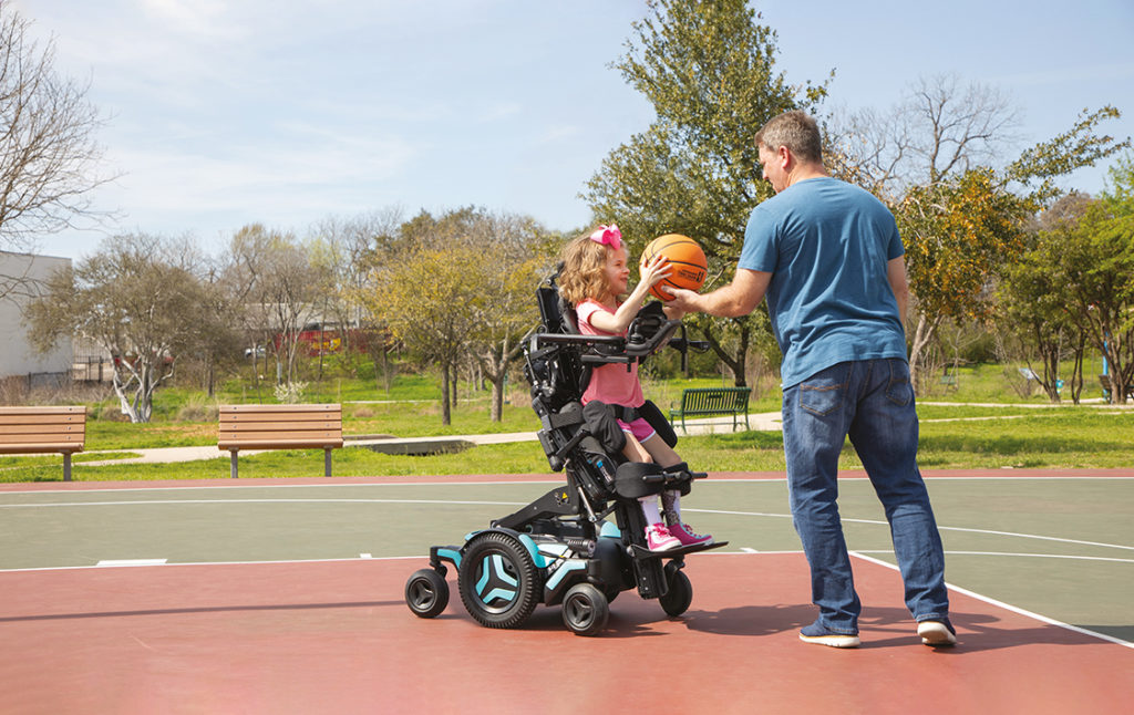 MCorpusVS_girl_dad_playing basketball_01_WEB MCorpusVS_girl_dad_playing basketball_01_WEB